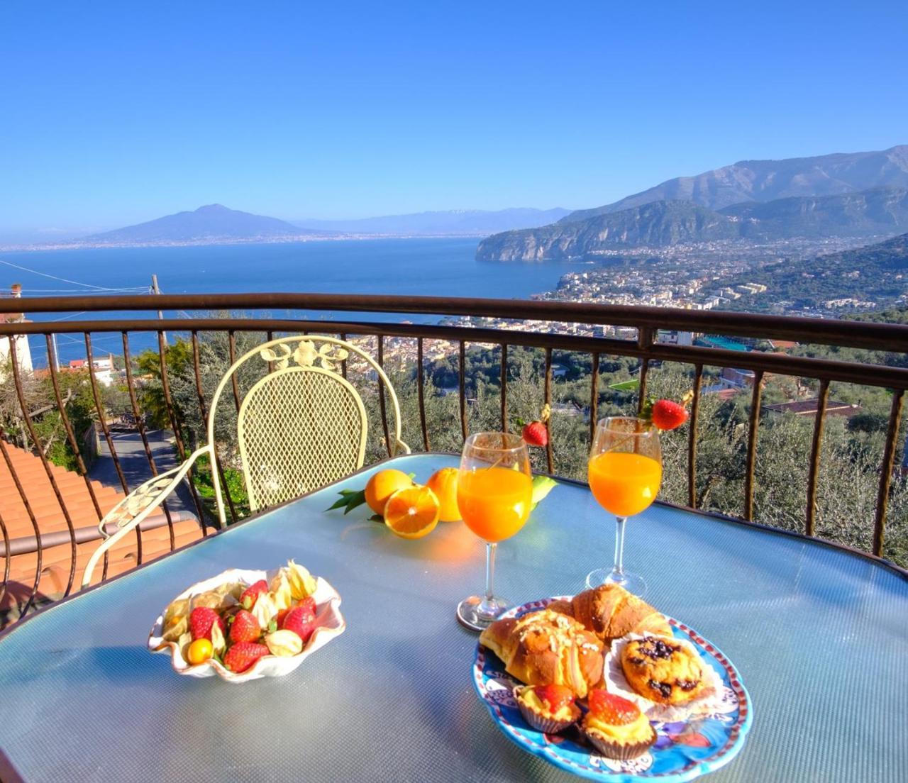 VILLA CARUSO SORRENTO Italy from US 964 BOOKED